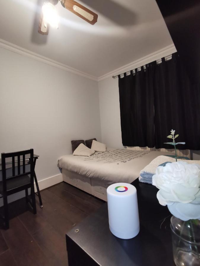 Neat Double Room 런던 외부 사진